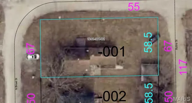 $74,000 | 247 North Broad Street, Hillsboro, IL 62049