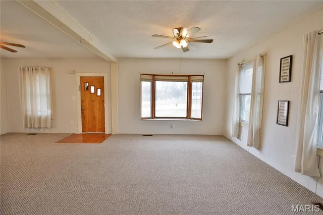 $74,000 | 247 North Broad Street, Hillsboro, IL 62049