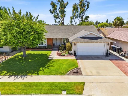 $1,425,000 | 16805 Mt Eden Street, Fountain Valley, CA 92708