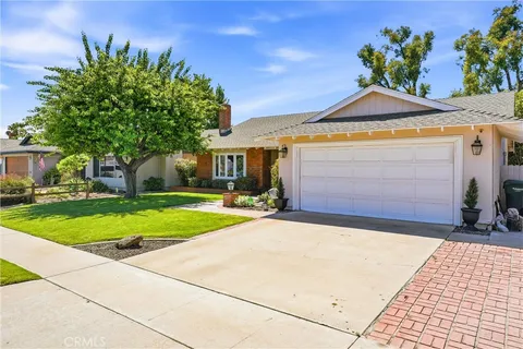$1,425,000 | 16805 Mt Eden Street, Fountain Valley, CA 92708