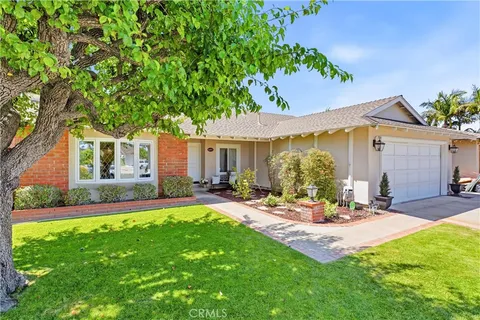 $1,425,000 | 16805 Mt Eden Street, Fountain Valley, CA 92708
