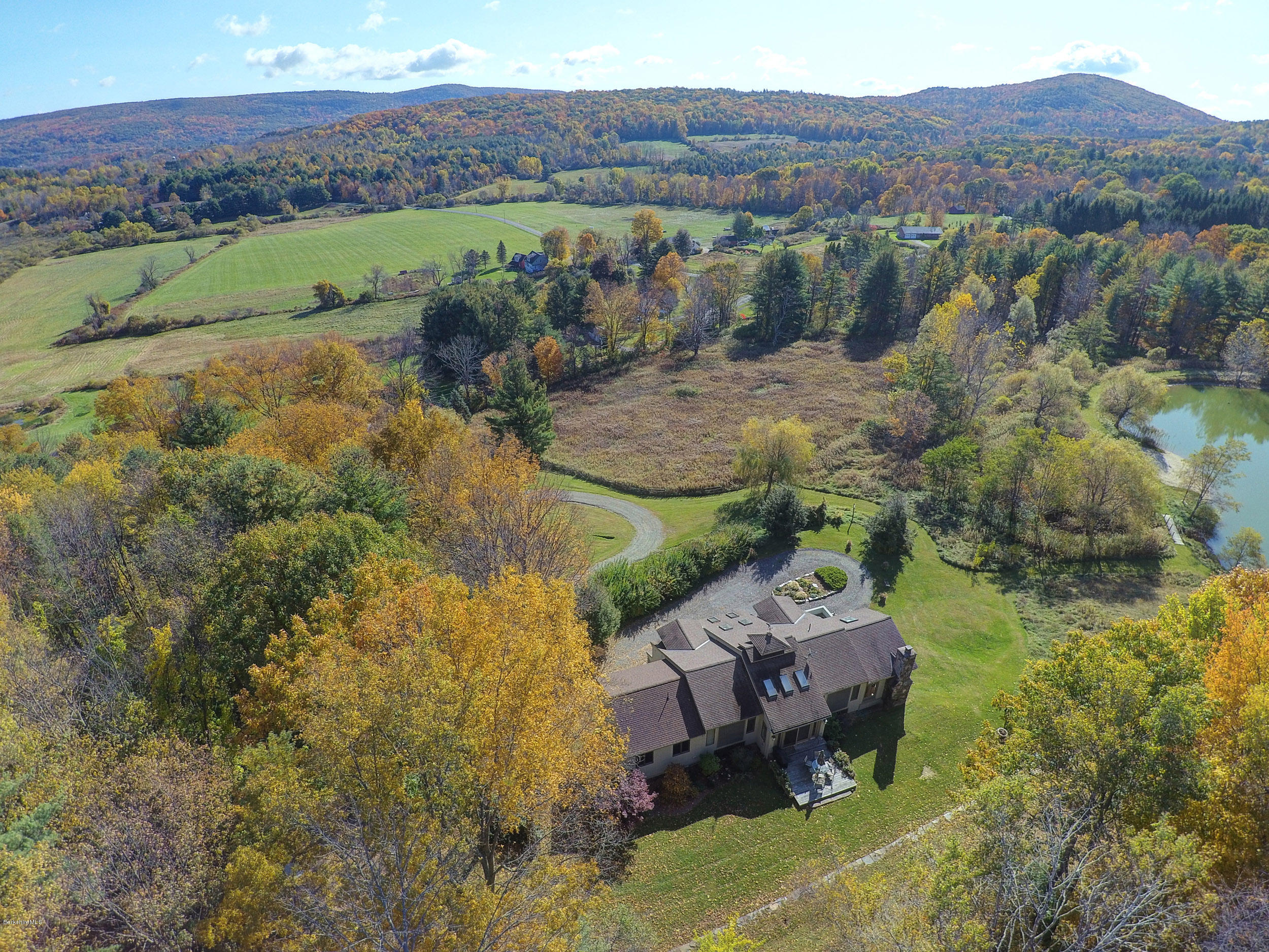 5 Woodruff Road West Stockbridge, MA 01266 - Photo 5 of 42 Ariel view