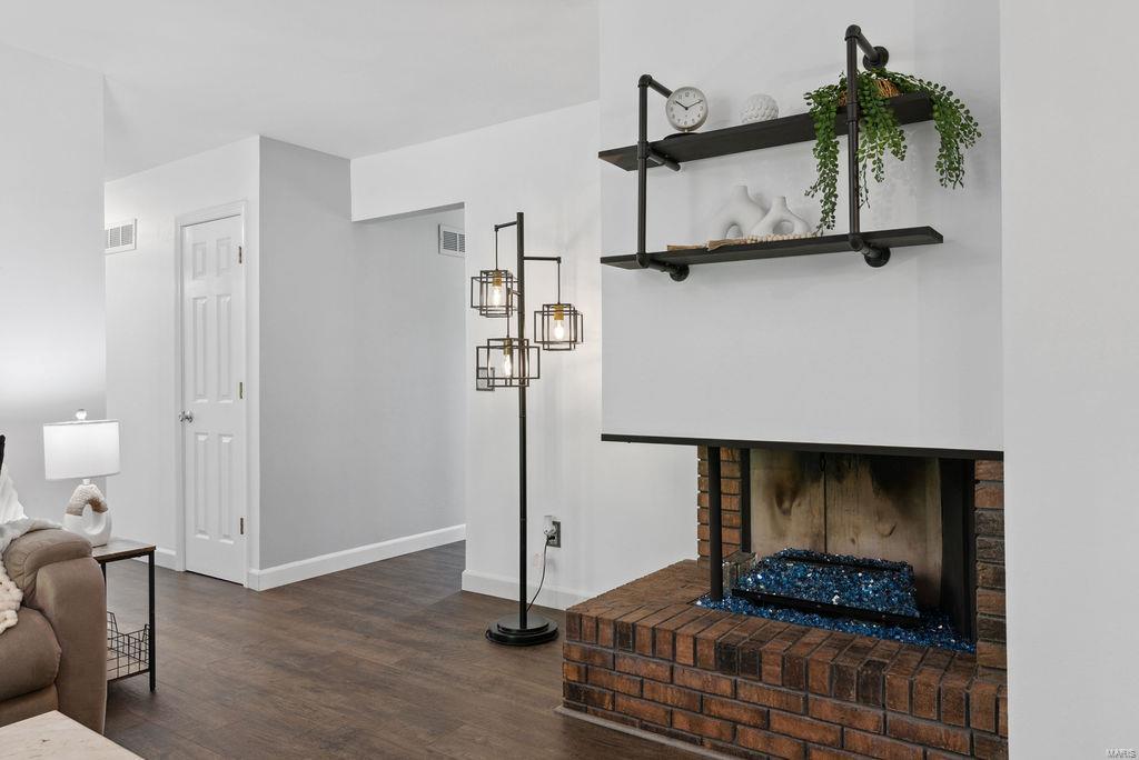 812 Ruth Drive St. Charles, MO 63301 - Photo 12 of 42 Gallery Image 12