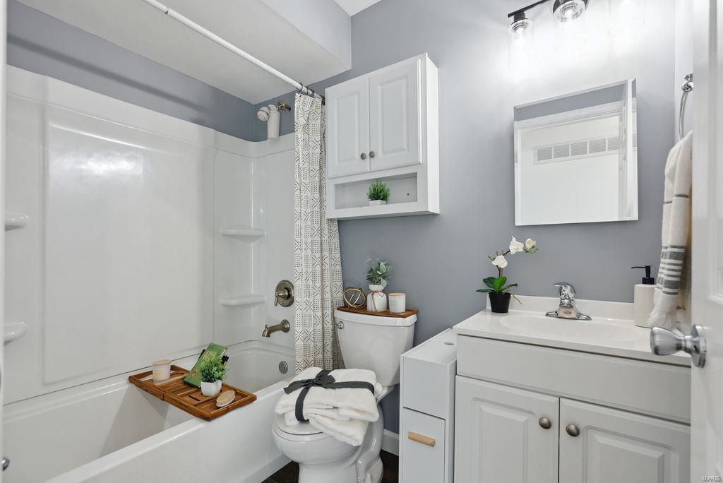 812 Ruth Drive St. Charles, MO 63301 - Photo 21 of 42 Gallery Image 21
