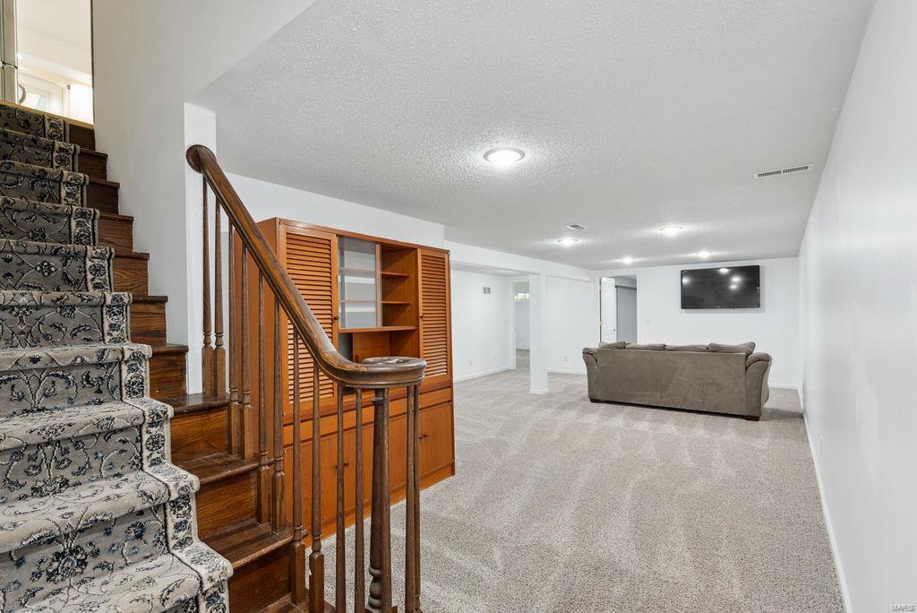 812 Ruth Drive St. Charles, MO 63301 - Photo 39 of 42 Gallery Image 39
