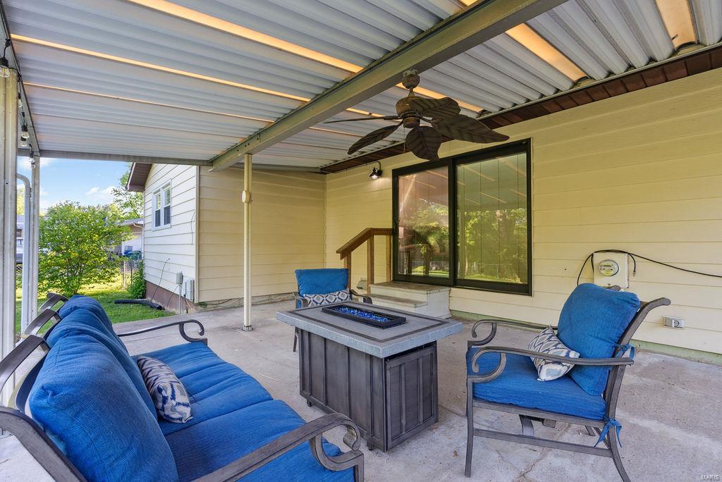 812 Ruth Drive St. Charles, MO 63301 - Photo 41 of 42 Gallery Image 41