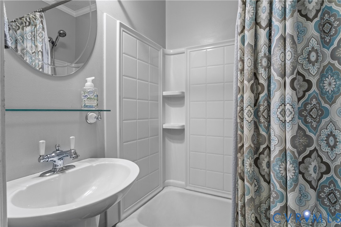 725 Transco Road Scottsville, VA 24590 - Photo 12 of 46