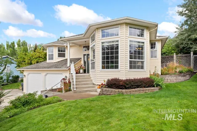 $565,000 | 658 Conestoga Drive, Moscow, ID 83843