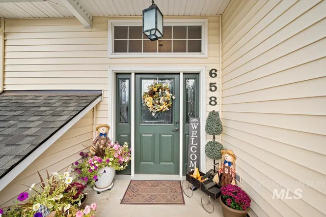 $565,000 | 658 Conestoga Drive, Moscow, ID 83843