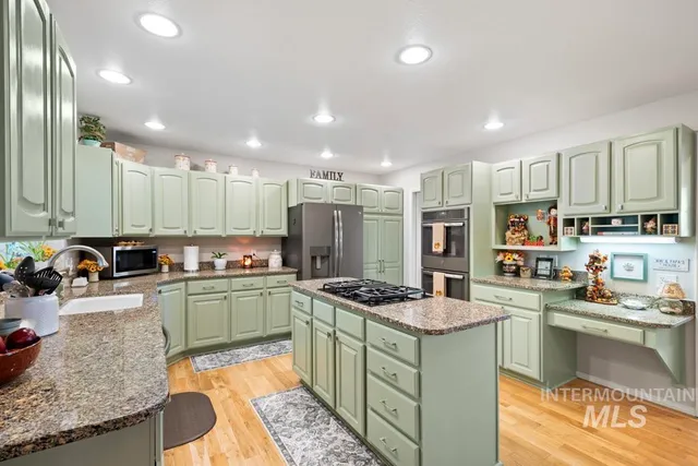 $565,000 | 658 Conestoga Drive, Moscow, ID 83843