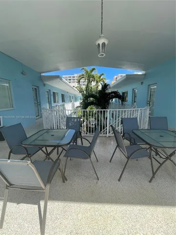 $250,000 | 401 Collins Avenue, Unit 21, Miami Beach, FL 33139