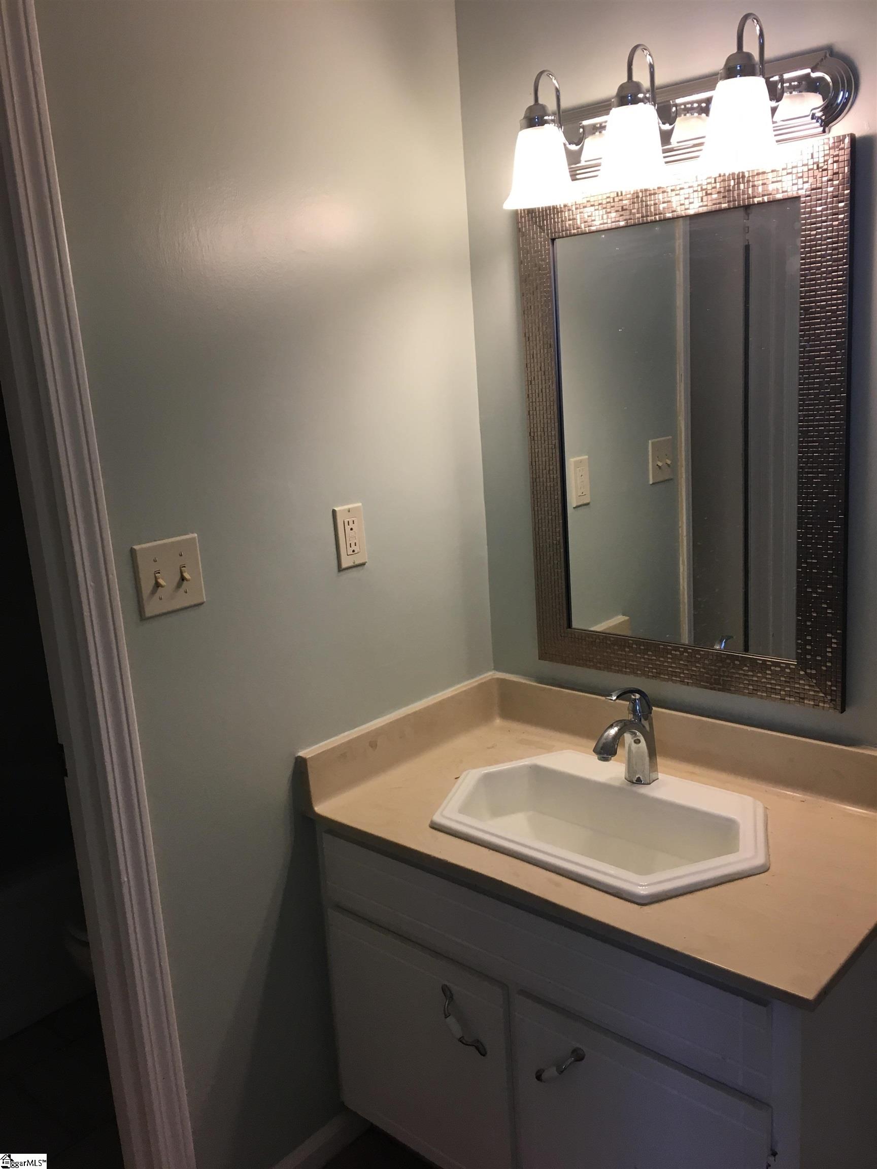 925 Cleveland Street, Unit 267 Greenville, SC 29601 - Photo 5 of 14