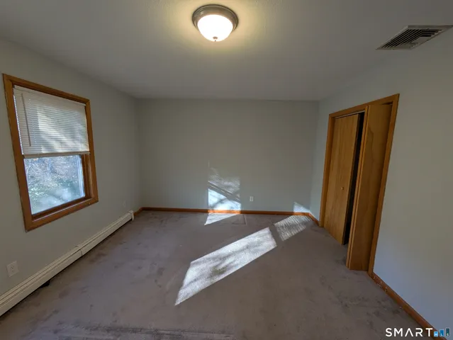 $2,000 | 998 Campbell Avenue, West Haven, CT 06516