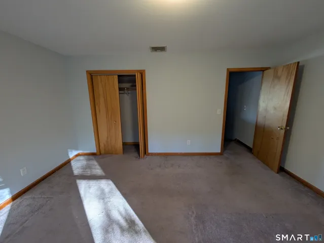 $2,000 | 998 Campbell Avenue, West Haven, CT 06516