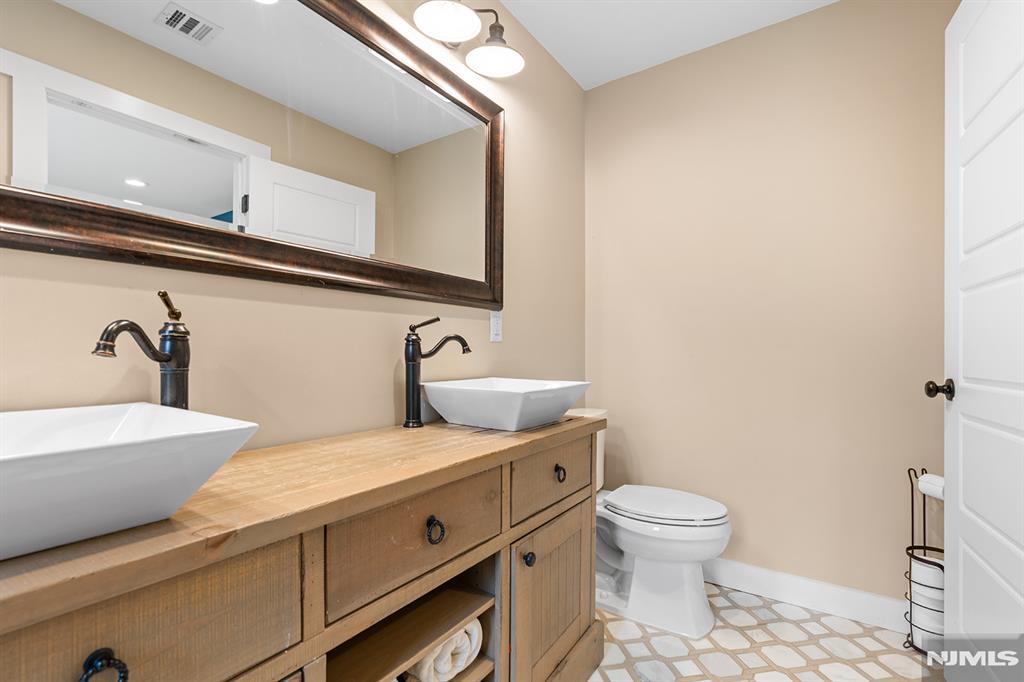 55 Cripplebush Road Old Tappan, NJ 07675 - Photo 31 of 44