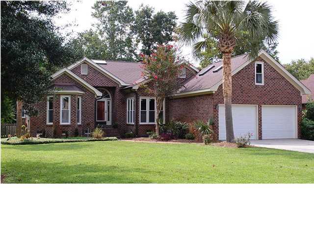 816 Detyens Road Mount Pleasant, SC 29464 - Photo 1 of 24 Primary Photo