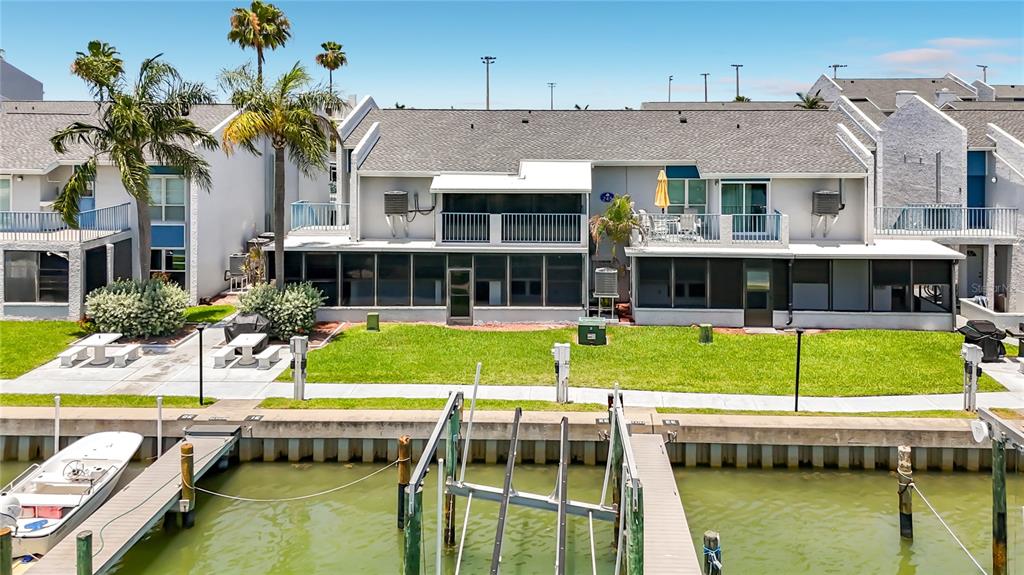 245 Medallion Boulevard, Unit G Madeira Beach, FL 33708 - Photo 37 of 47