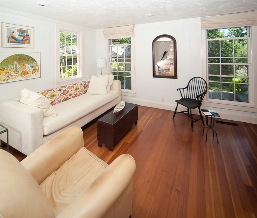 44 Beaver Dam Road Scituate, MA 02066 - Photo 3 of 29 Gallery Image 3