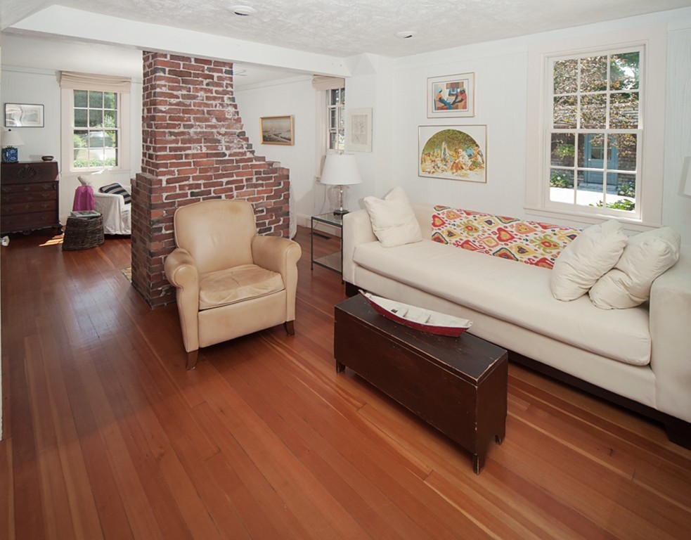 44 Beaver Dam Road Scituate, MA 02066 - Photo 4 of 29 Gallery Image 4