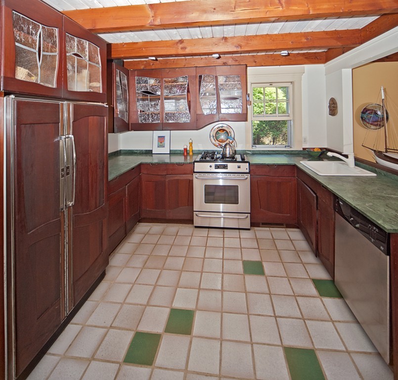 44 Beaver Dam Road Scituate, MA 02066 - Photo 8 of 29 Gallery Image 8