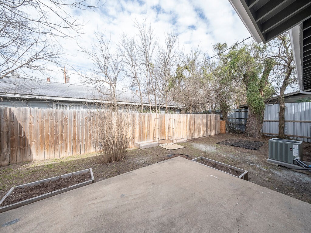 6001 Cameron Road, Unit A Austin, TX 78723 - Photo 22 of 24