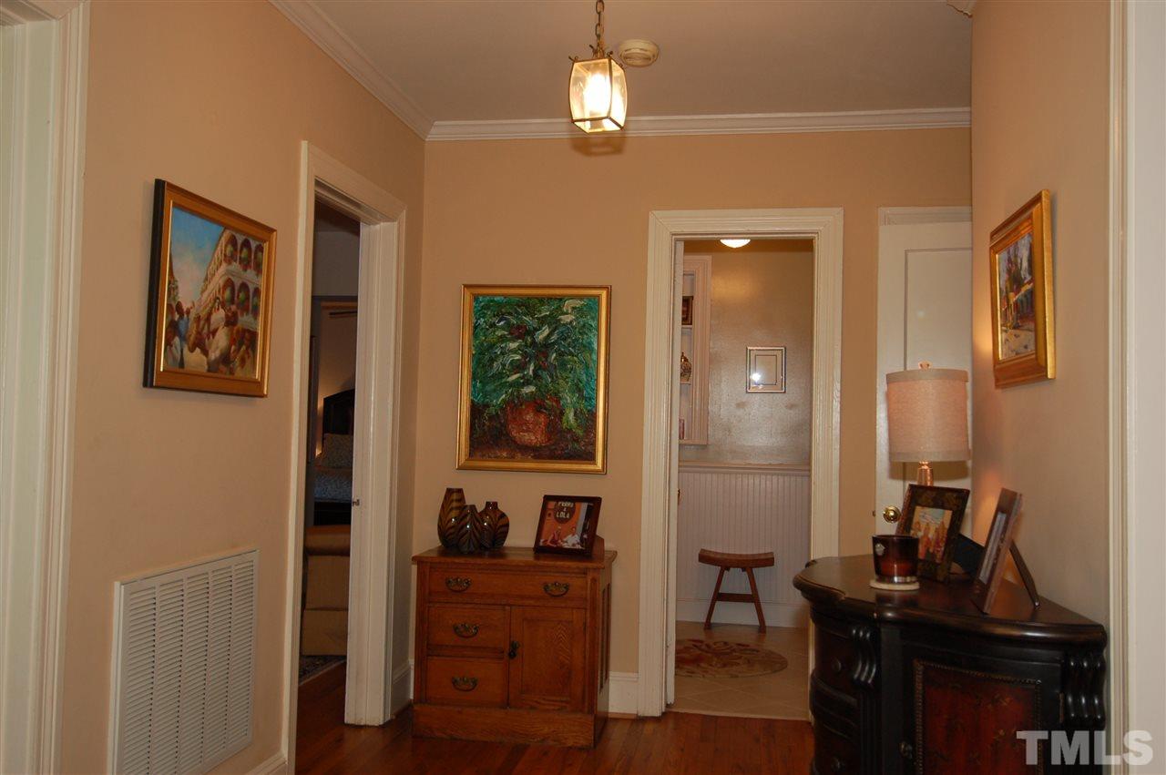 2707 Royster Street Raleigh, NC 27608 - Photo 4 of 25
