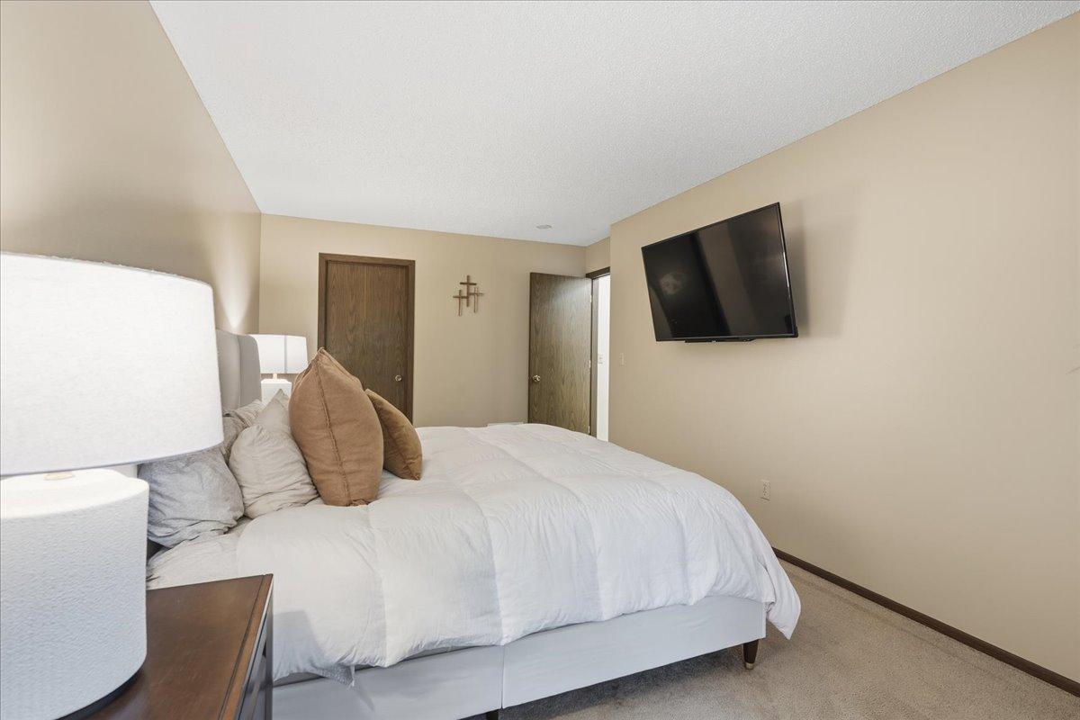 3640 Independence Avenue South, Unit 61 St. Louis Park, MN 55426 - Photo 12 of 26