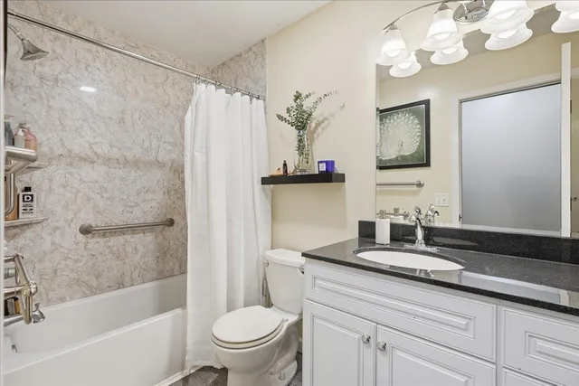 $260,000 | 3640 Independence Avenue South, Unit 61, St. Louis Park, MN 55426