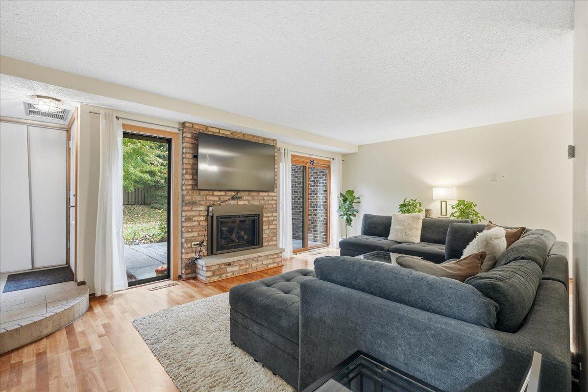 3640 Independence Avenue South, Unit 61 St. Louis Park, MN 55426 - Photo 2 of 26