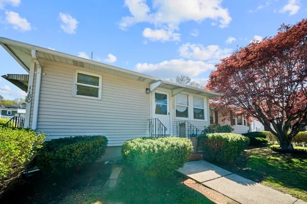 $649,900 | 1180 Main Street, Unit 1, Waltham, MA 02451