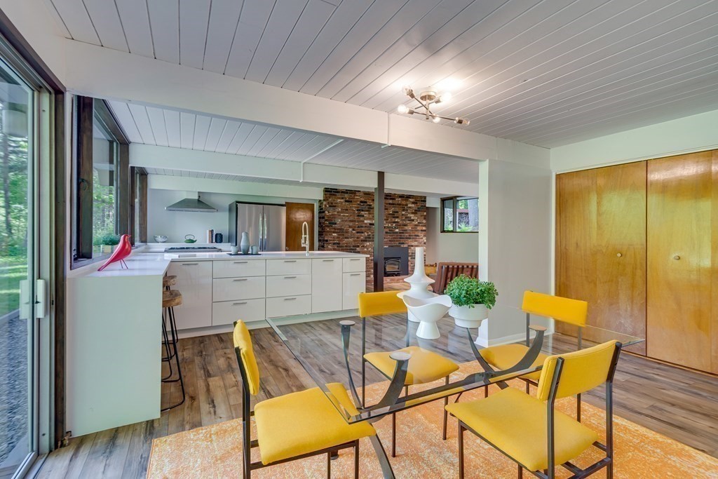 54 Conant Road Lincoln, MA 01773 - Photo 18 of 35