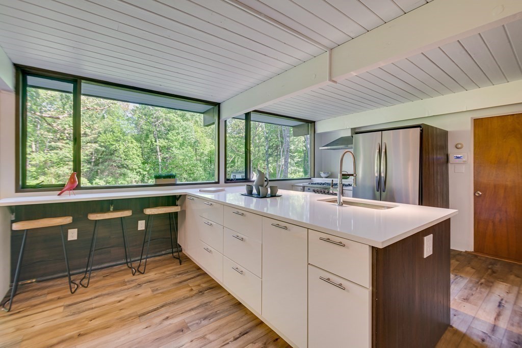 54 Conant Road Lincoln, MA 01773 - Photo 20 of 35