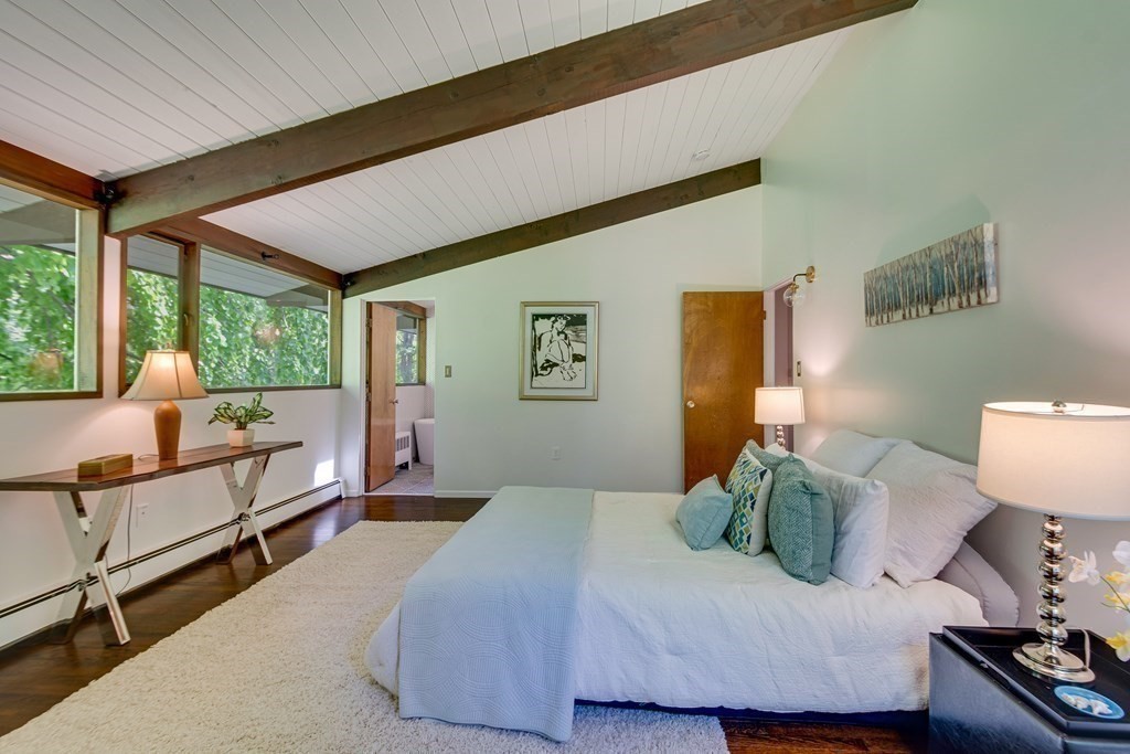 54 Conant Road Lincoln, MA 01773 - Photo 5 of 35