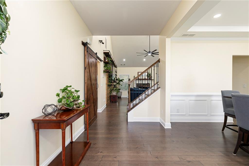 129 Unicoi Way Dallas, GA 30132 - Photo 3 of 43