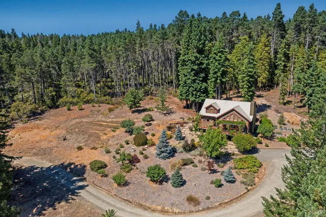 $1,299,000 | 40695 Roseman Creek Road, Gualala, CA 95445