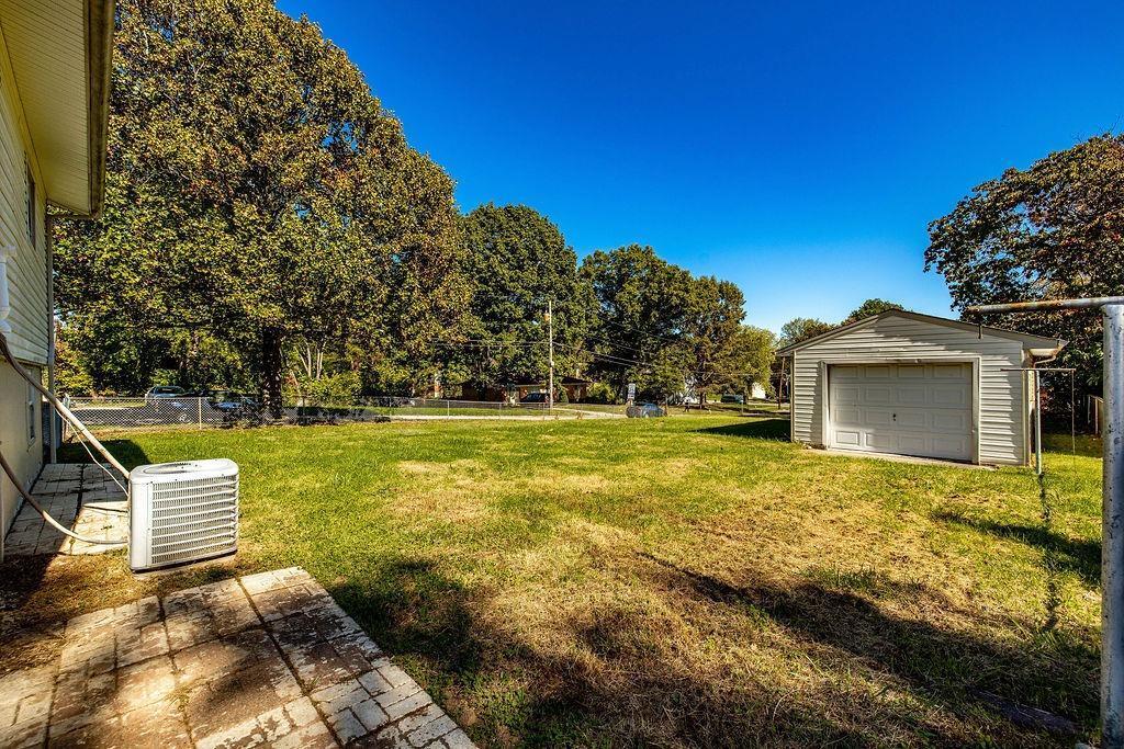 2295 Miles Road Cincinnati, OH 45231 - Photo 7 of 39 Gallery Image 7
