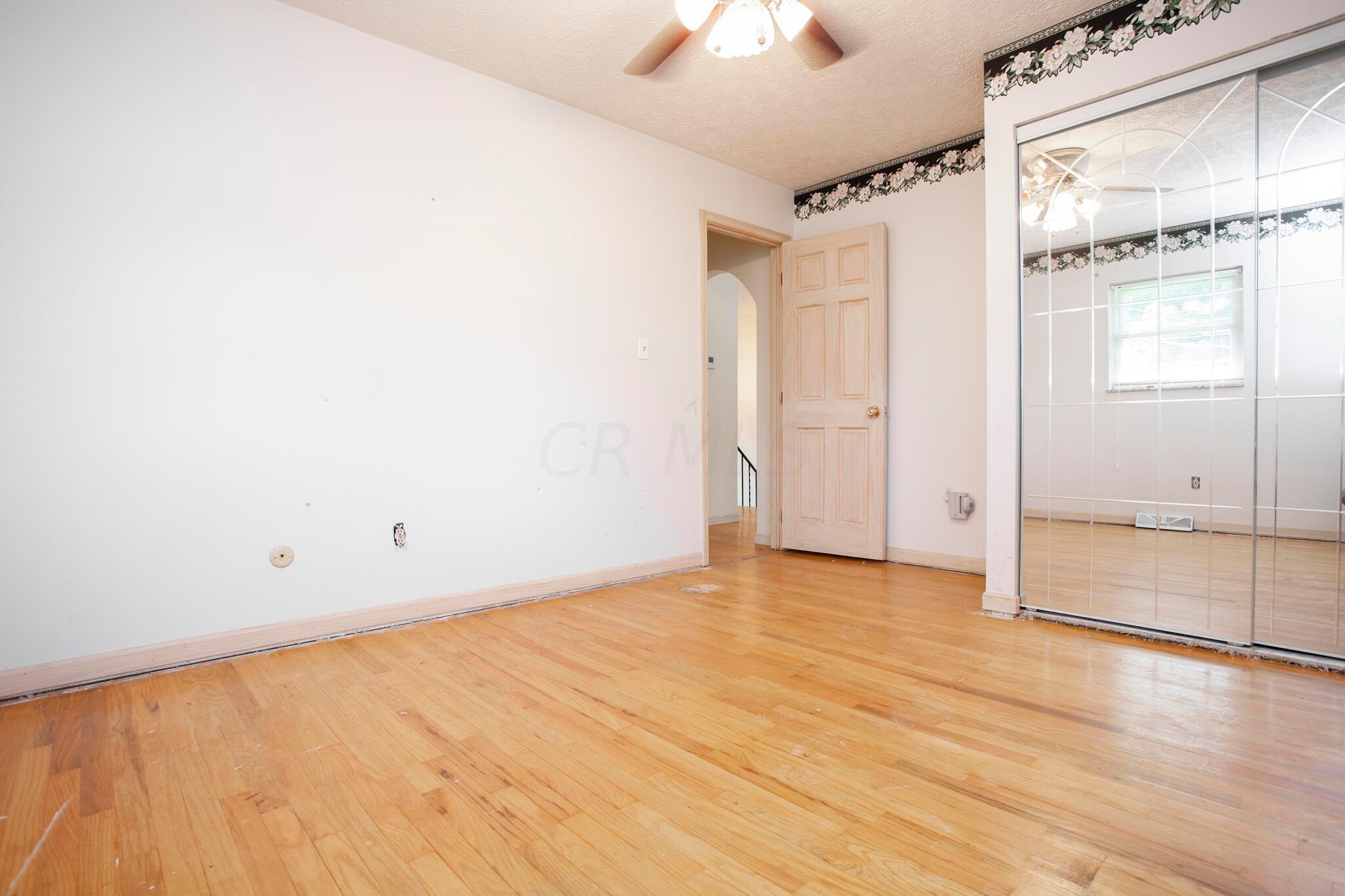 6388 Dalewood Road Columbus, OH 43229 - Photo 12 of 22 Bed 1