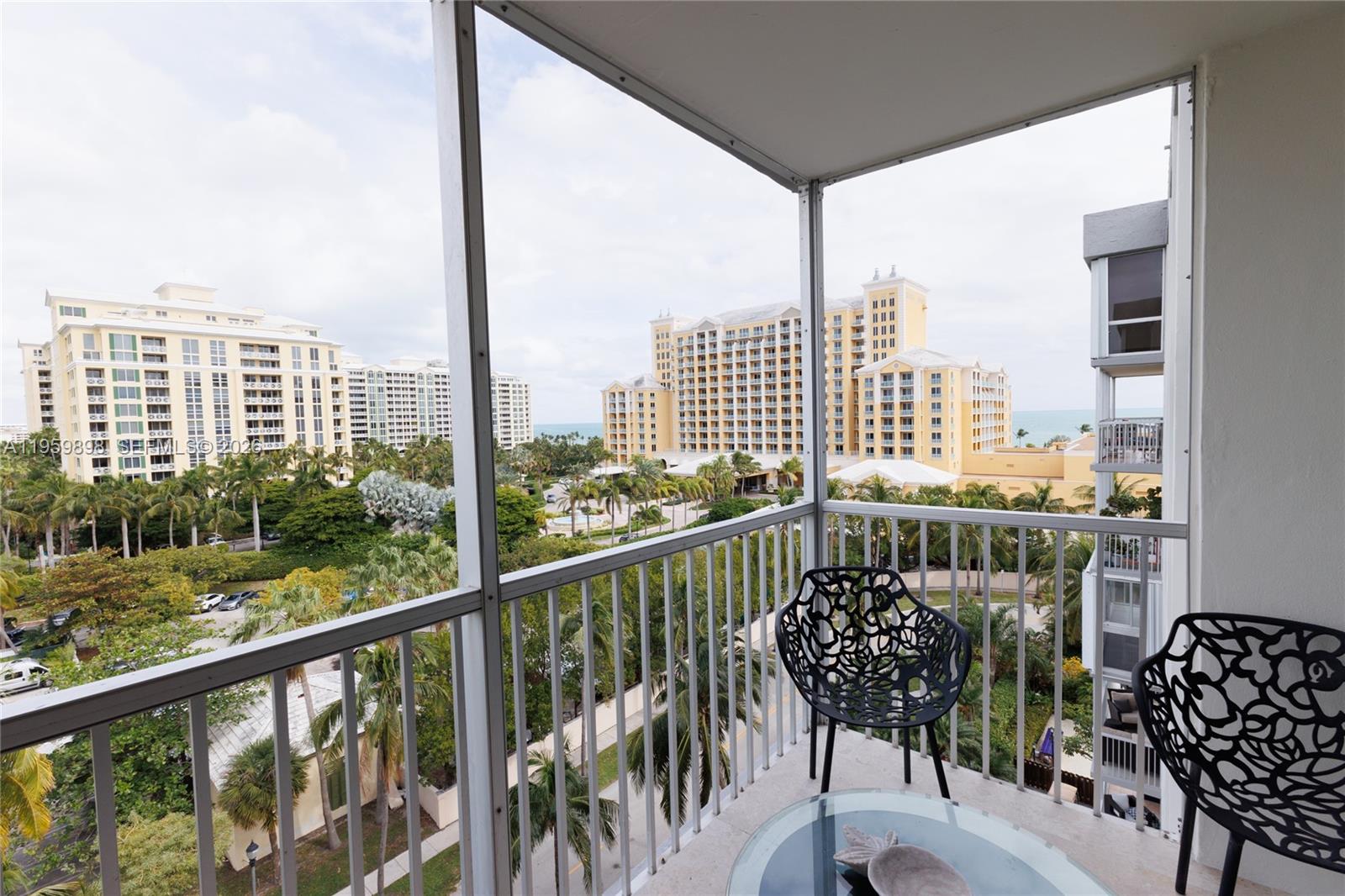 550 Ocean Drive, Unit 8B Key Biscayne, FL 33149 - Photo 23 of 34