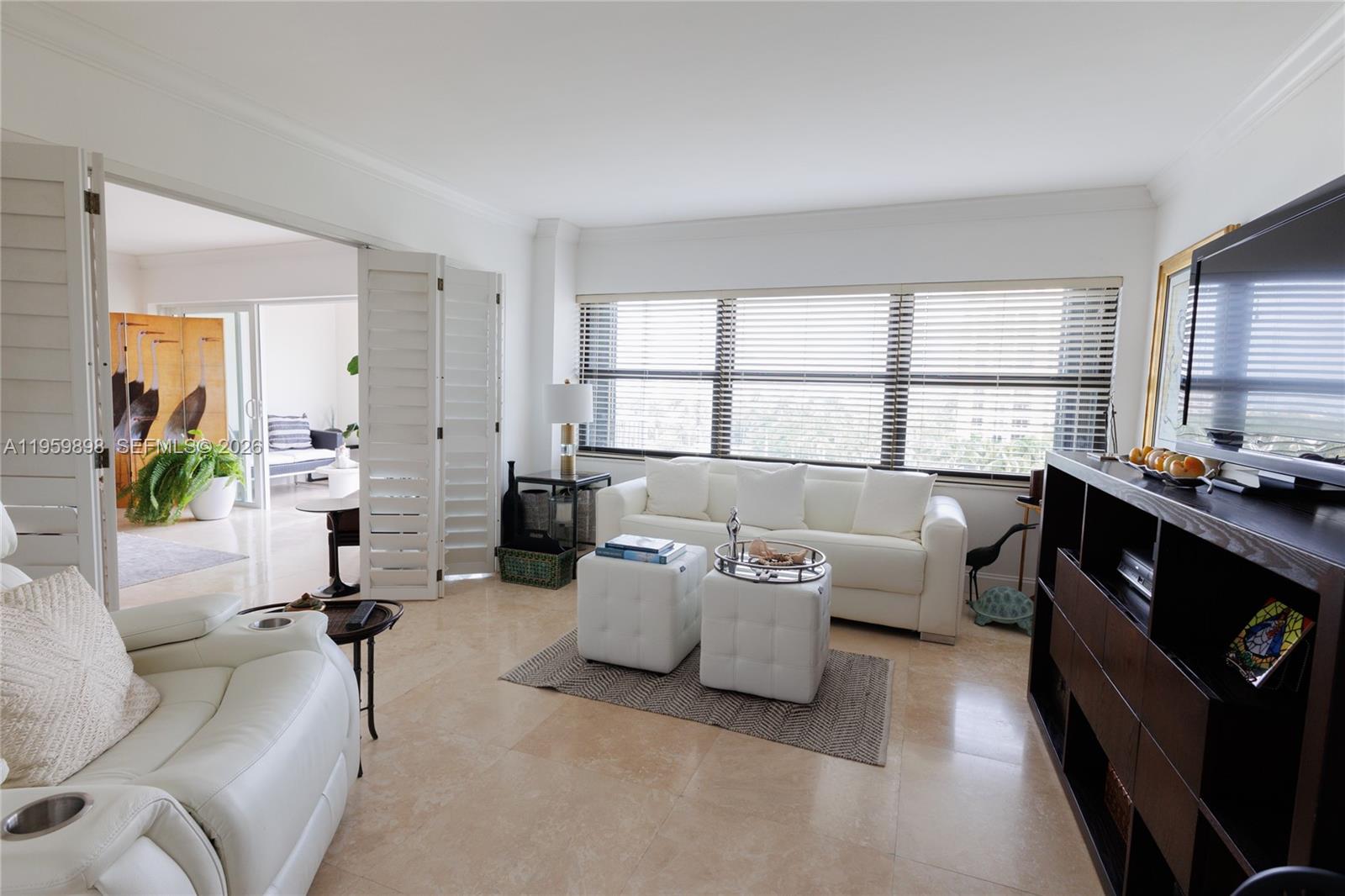550 Ocean Drive, Unit 8B Key Biscayne, FL 33149 - Photo 27 of 34