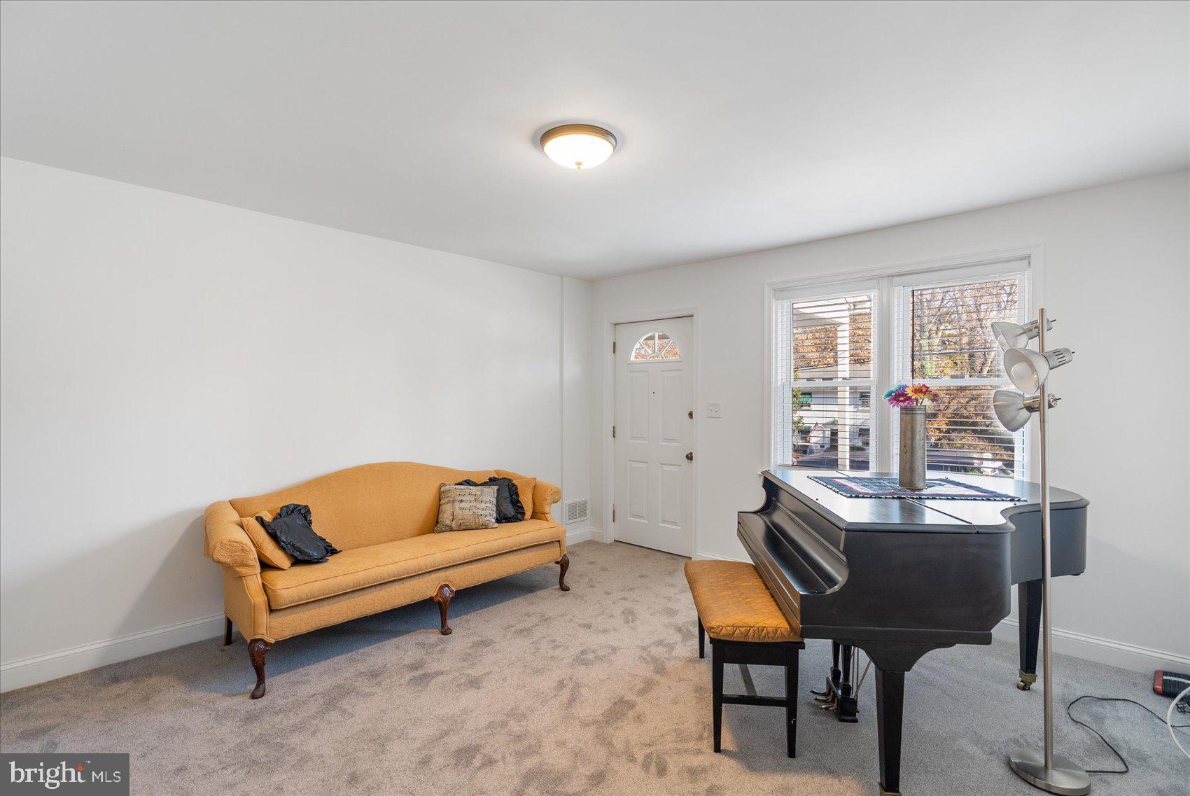 8432 Oakleigh Road Baltimore, MD 21234 - Photo 13 of 30