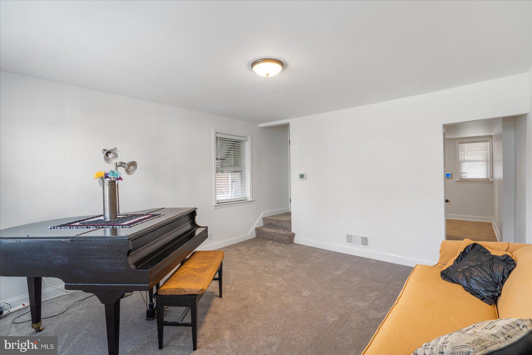 8432 Oakleigh Road Baltimore, MD 21234 - Photo 10 of 30