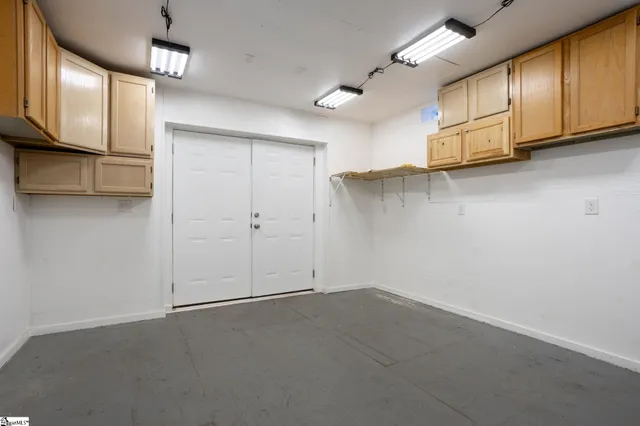 $679,999 | 216 Scotts Bluff Drive, Simpsonville, SC 29681