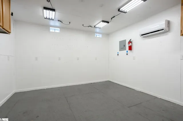 $679,999 | 216 Scotts Bluff Drive, Simpsonville, SC 29681