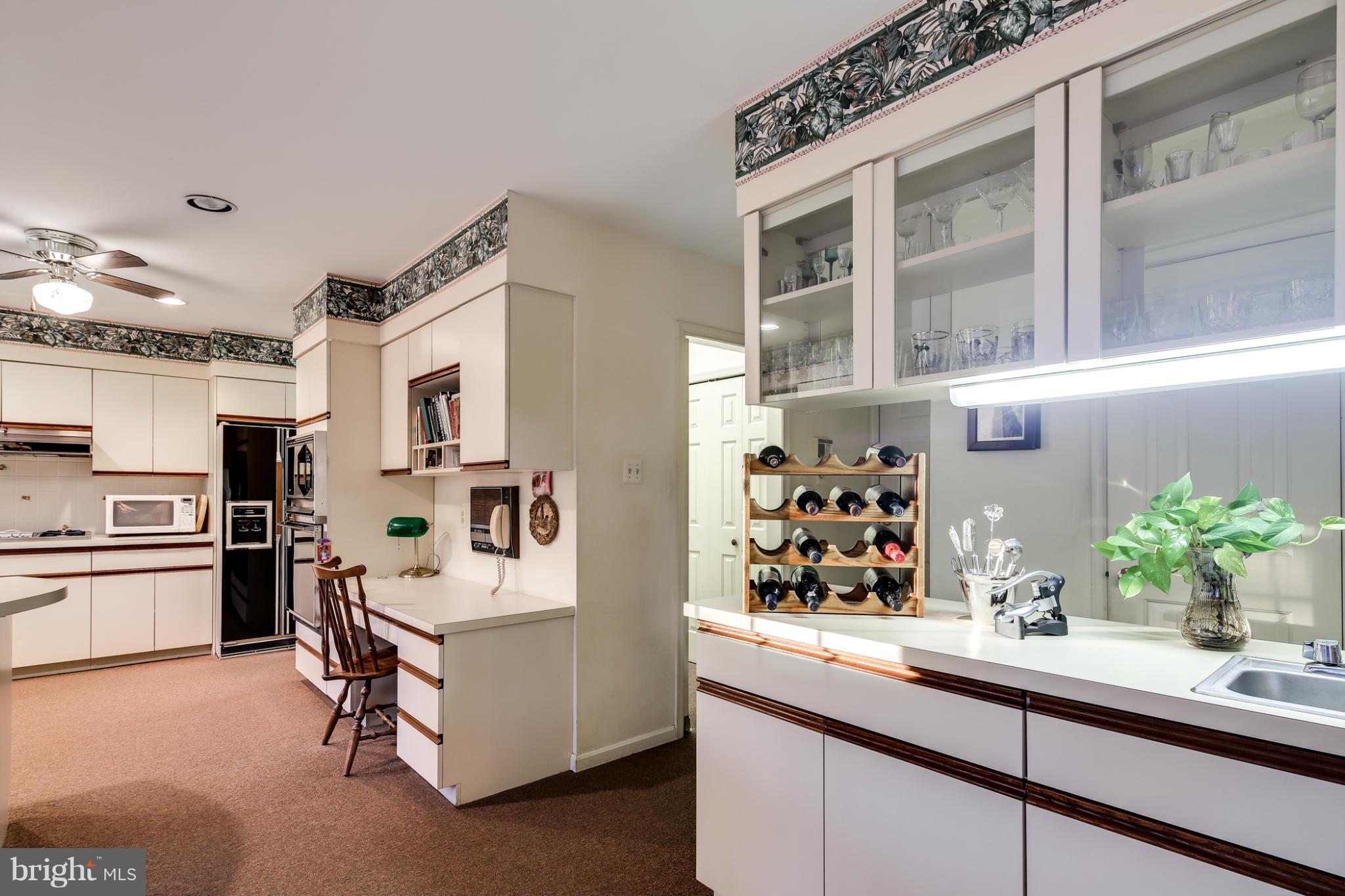 428 Gun Road Baltimore, MD 21227 - Photo 16 of 30 Kitchen
