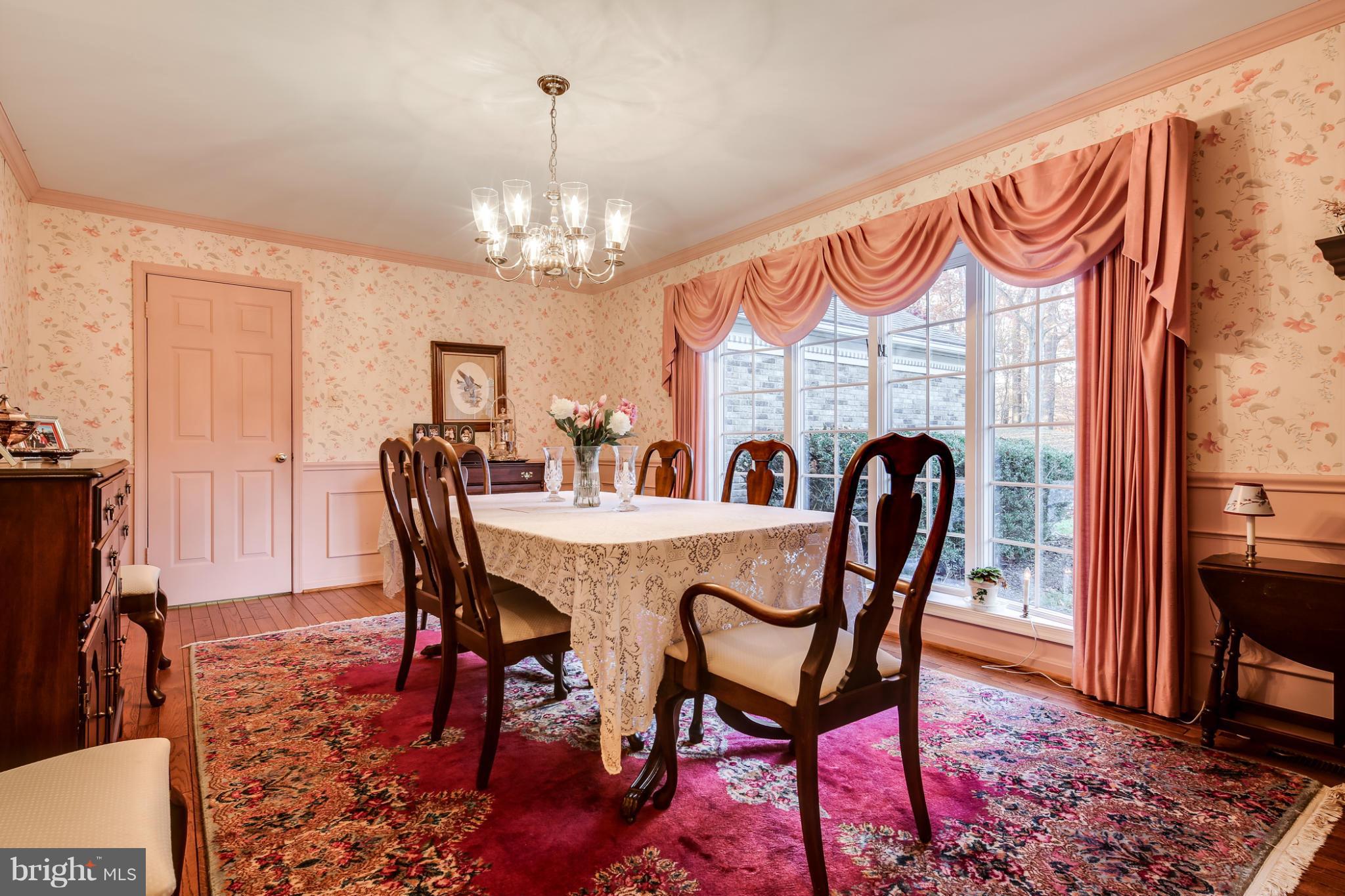 428 Gun Road Baltimore, MD 21227 - Photo 10 of 30 Dining Room