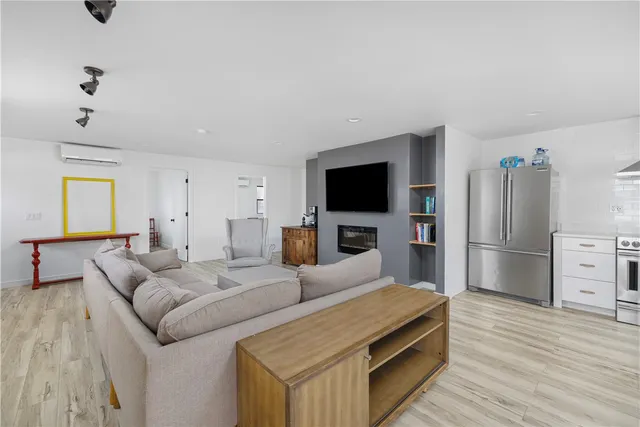 $599,000 | 176 Daniel Avenue, Portsmouth, RI 02872