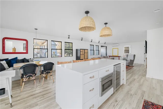 $599,000 | 176 Daniel Avenue, Portsmouth, RI 02872