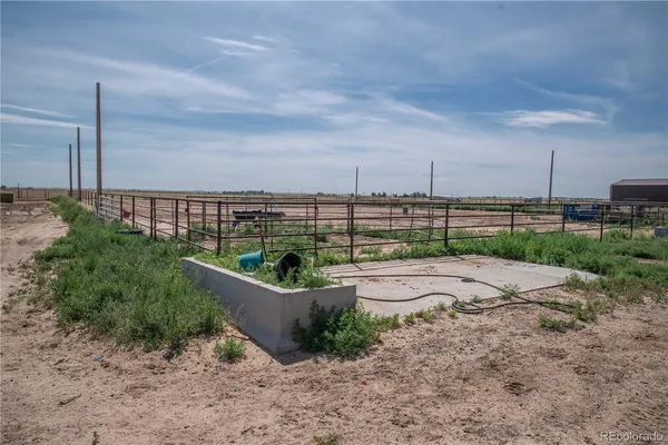 $1,899,000 | 9368 County Road 41, Fort Lupton, CO 80621
