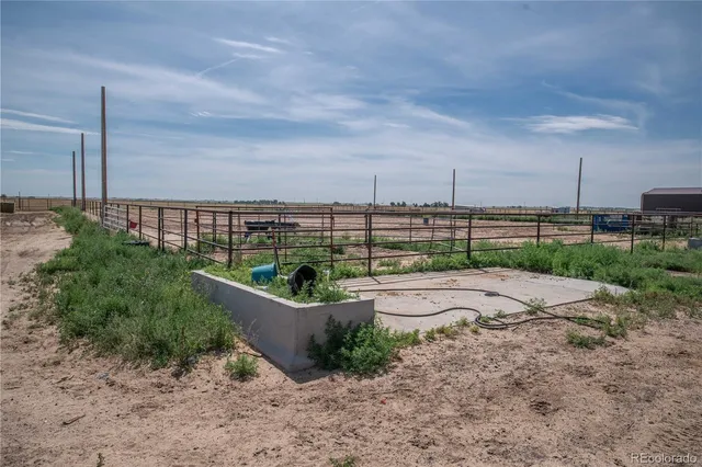 $1,999,000 | 9368 County Road 41, Fort Lupton, CO 80621