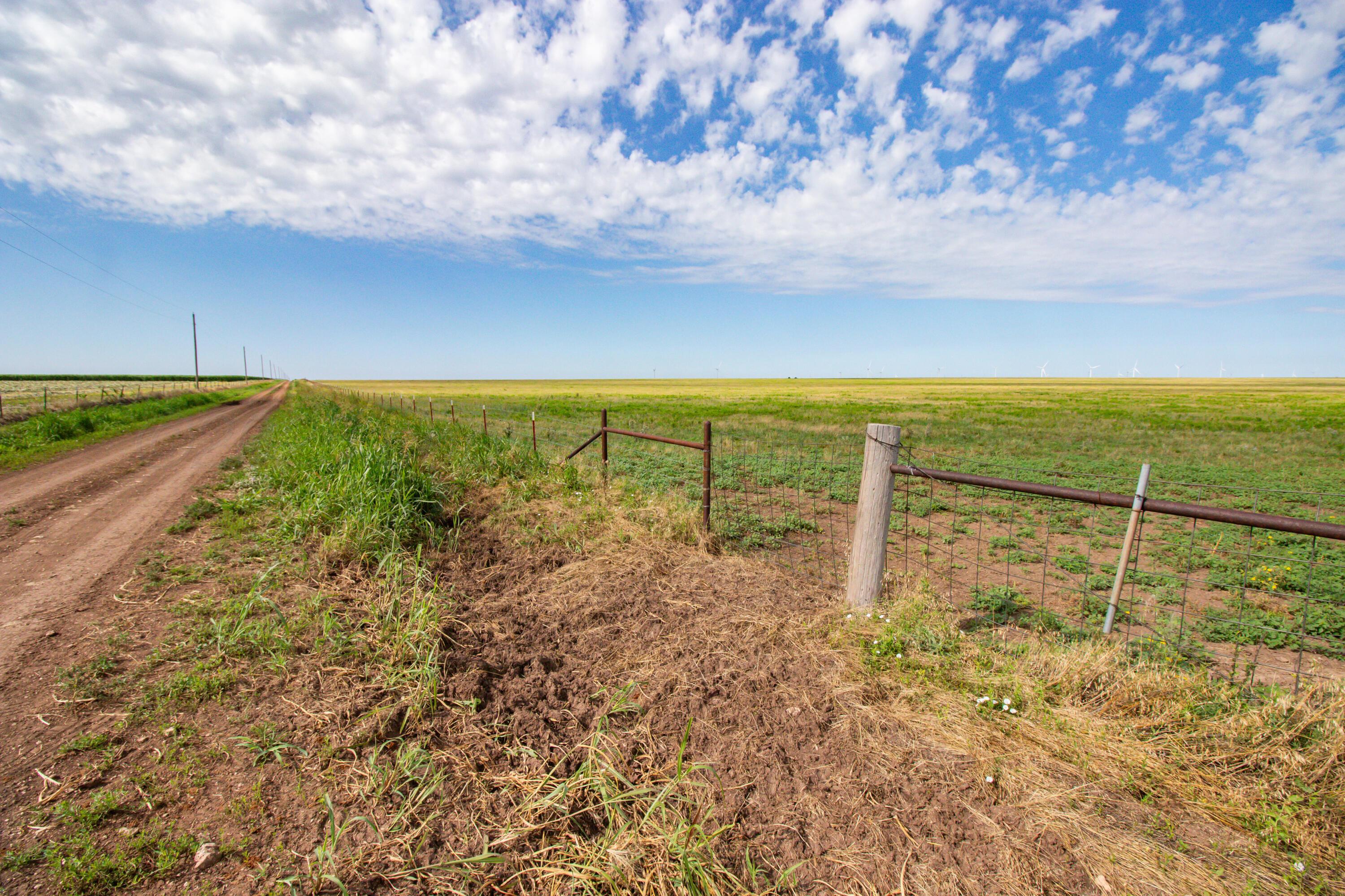 22 Boomer Place Claude, TX 79019 - Photo 9 of 28 a view of an ocean beach